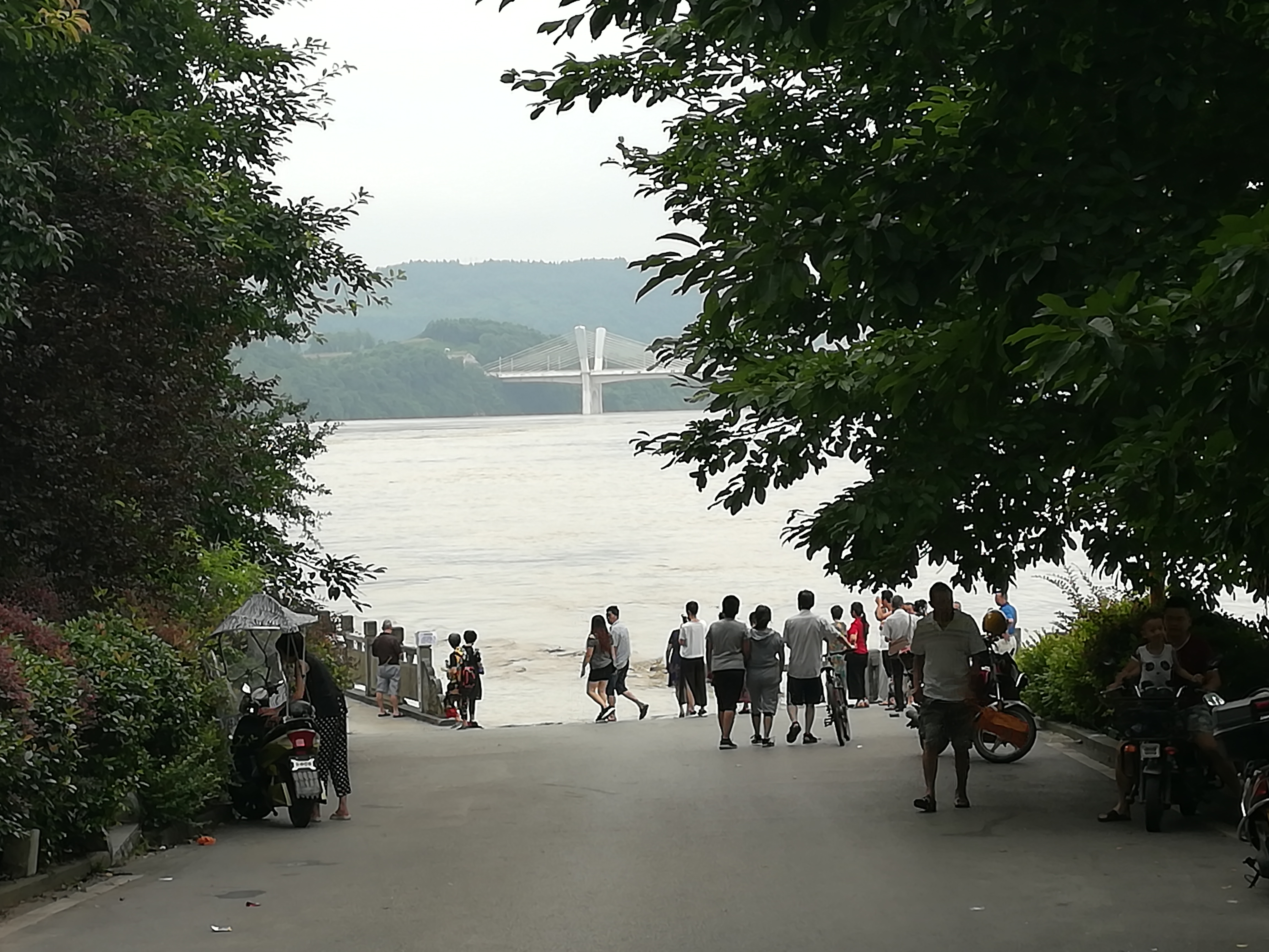 重庆合川区人口_重庆合川区轻轨线路图(3)