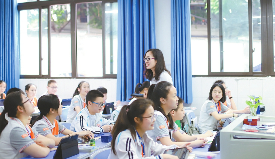 合阳中学"智慧课堂"区教委供图