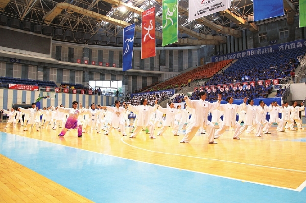 合川区举行首届全民健身运动会