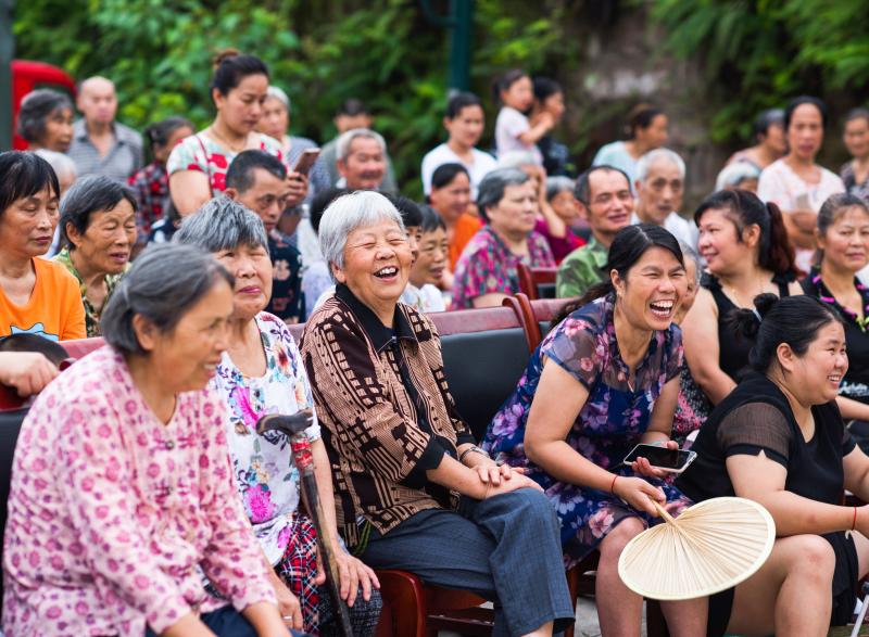 "礼赞战贫史诗 礼献百年大党"脱贫攻坚成果图片展之志智双扶篇
